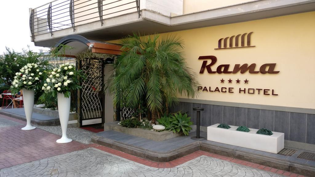 Rama Palace Hotel Казальнуово-ді-Наполі Екстер'єр фото